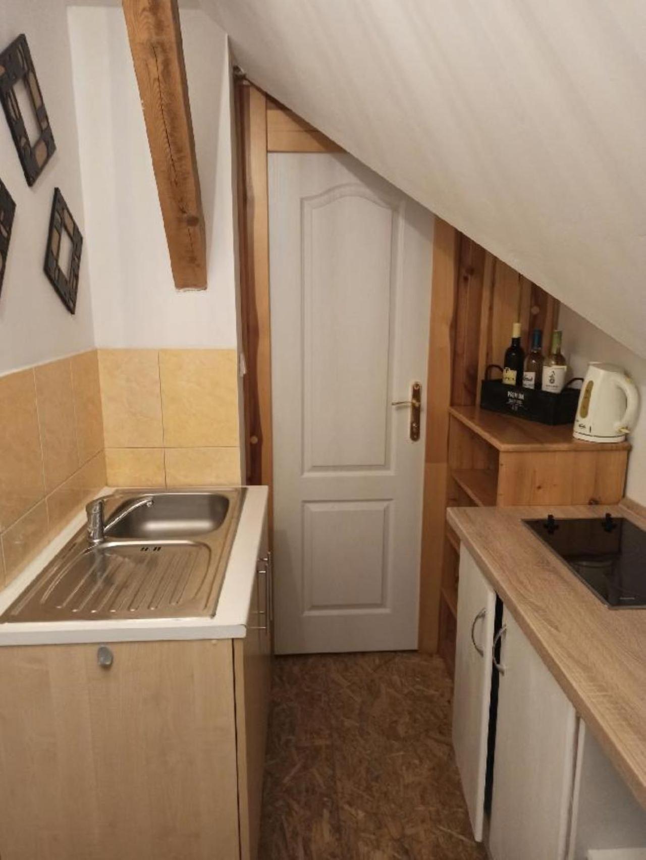 Apartmany Ziakova - Ubytovani Nove Hrady 111 Dış mekan fotoğraf