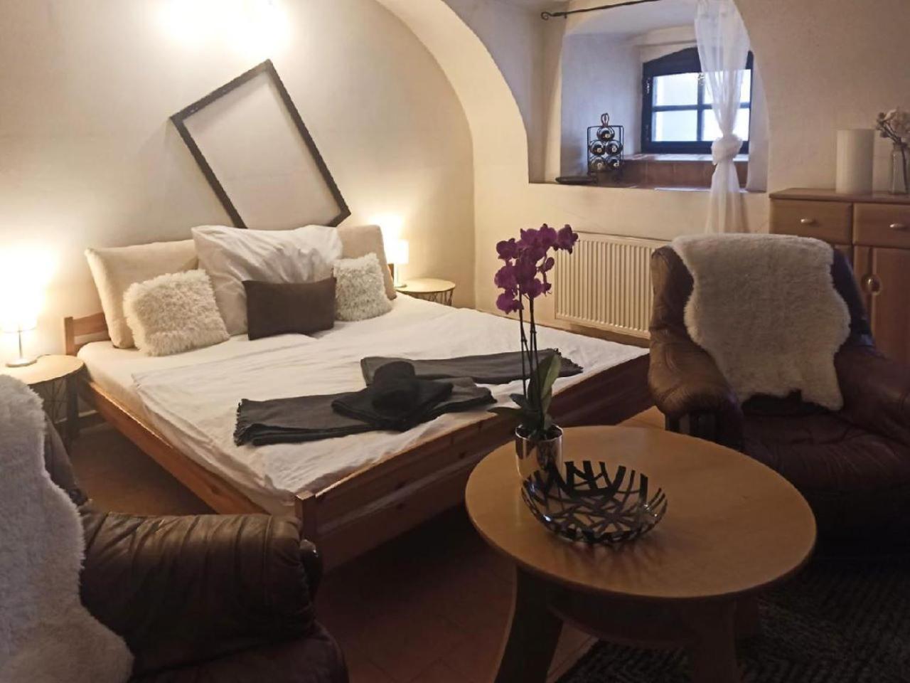 Apartmany Ziakova - Ubytovani Nove Hrady 111 Dış mekan fotoğraf