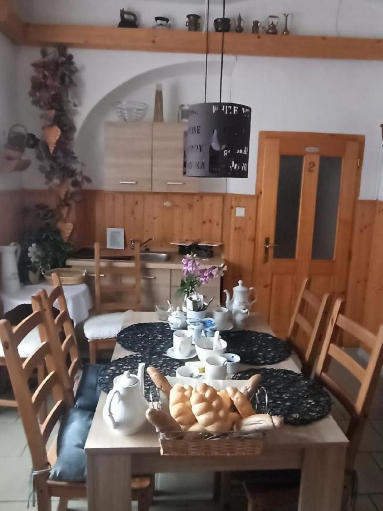 Apartmany Ziakova - Ubytovani Nove Hrady 111 Dış mekan fotoğraf